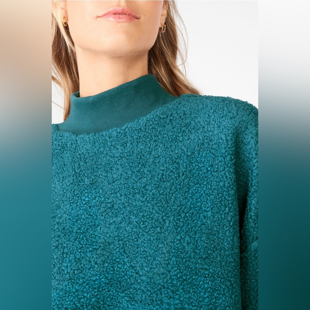 Fabletics Teal Malia Polar Fleece Pullover Textured Fuzzy Crew Neck - Picture 3 of 11